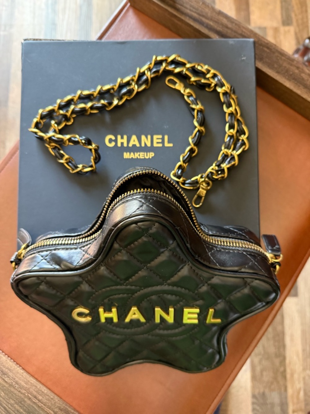 CHANEL VIP Black Quilted Star Crossbody Bag with Gold Chain - Picture 2 of 7